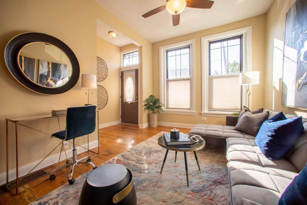 Getaway In The Heart Of Pilsen Chicago 아파트 외부 사진