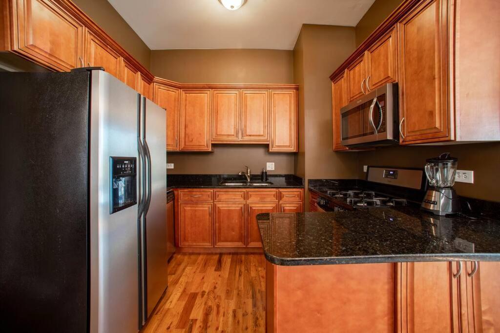 Getaway In The Heart Of Pilsen Chicago 아파트 외부 사진