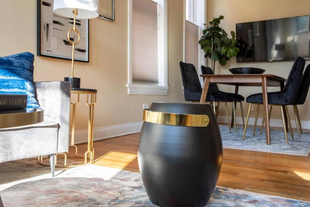 Getaway In The Heart Of Pilsen Chicago 아파트 외부 사진