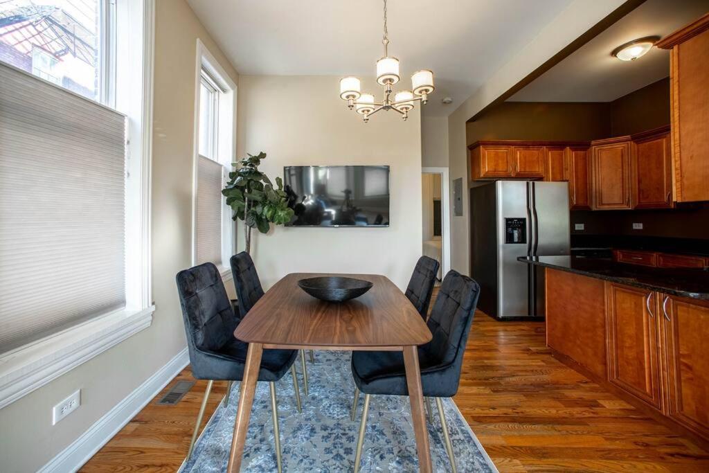 Getaway In The Heart Of Pilsen Chicago 아파트 외부 사진